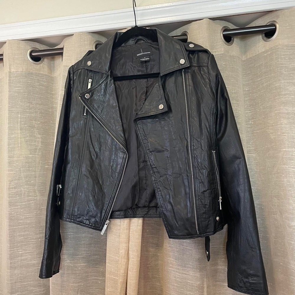 Victoria’s Secret brand Moda International genuine leather sexy jacket - Medium